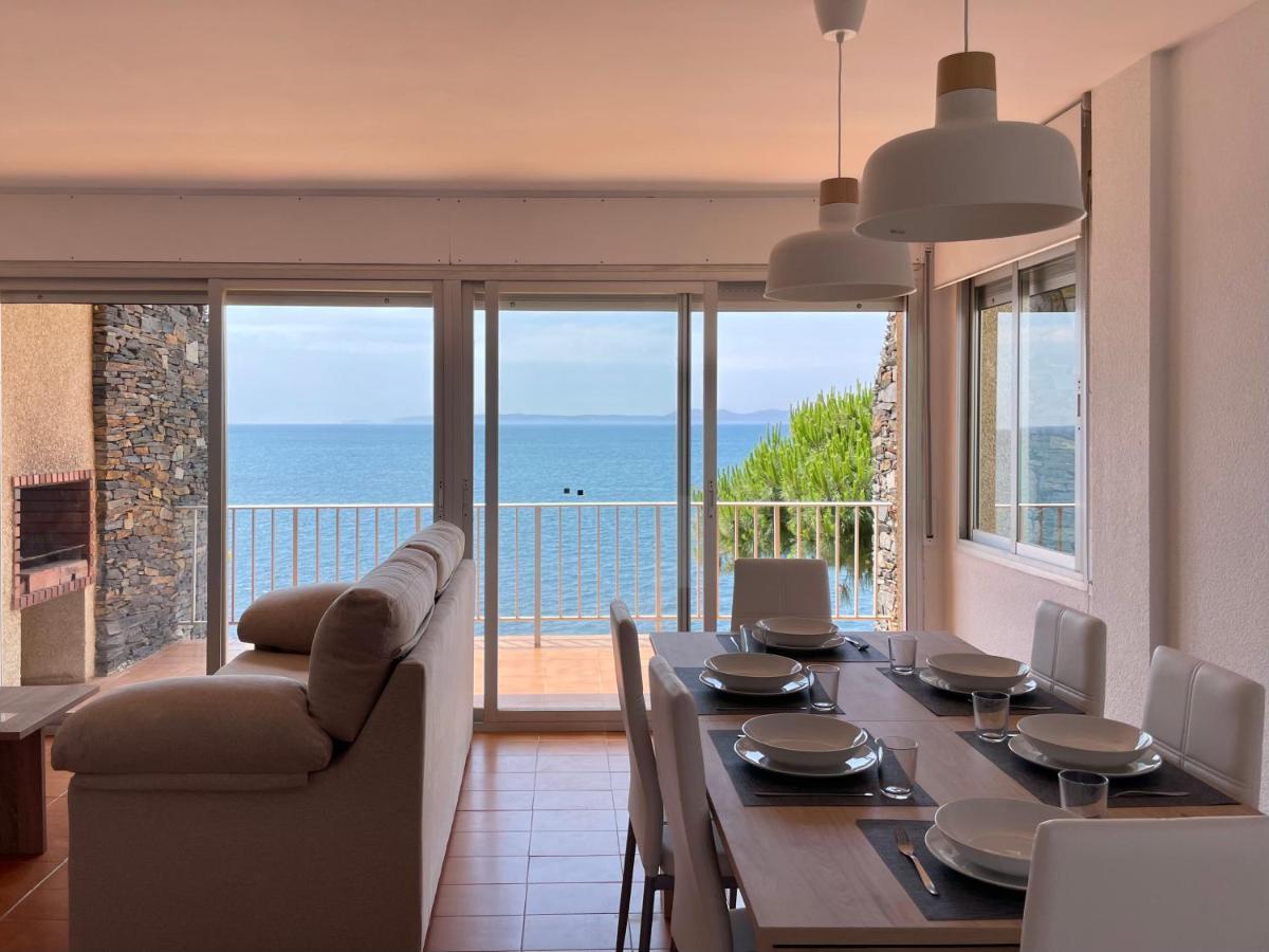 רוזס Luminoso Apartamento Frente Al Mar Con Piscina מראה חיצוני תמונה